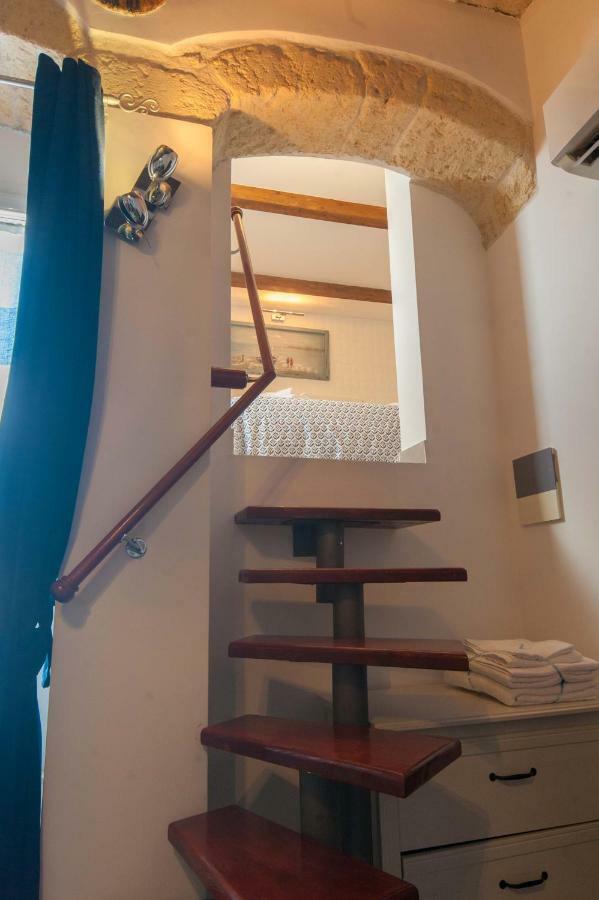 Casa Vacanze Belleville Trani Exterior photo